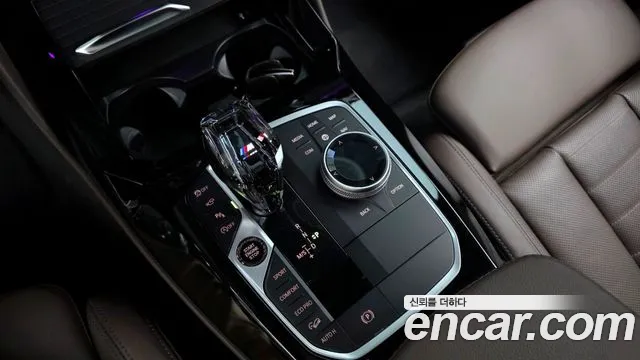 BMW X4 xDrive20i M Sport Pro — Фото автомобиля 4