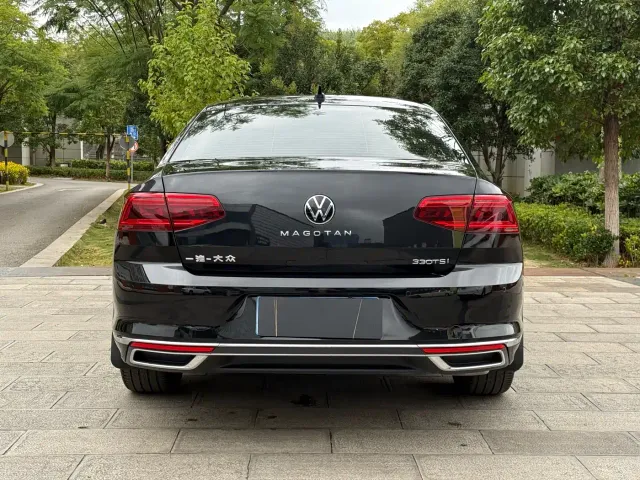 Volkswagen Magotan — Фото автомобиля 8