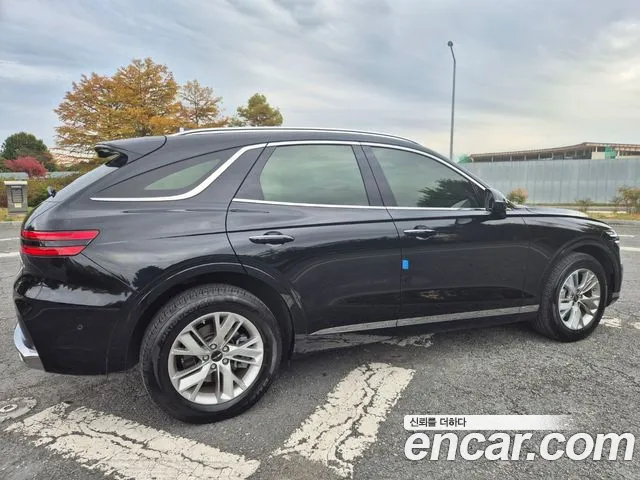 Genesis GV70 — Фото автомобиля 5