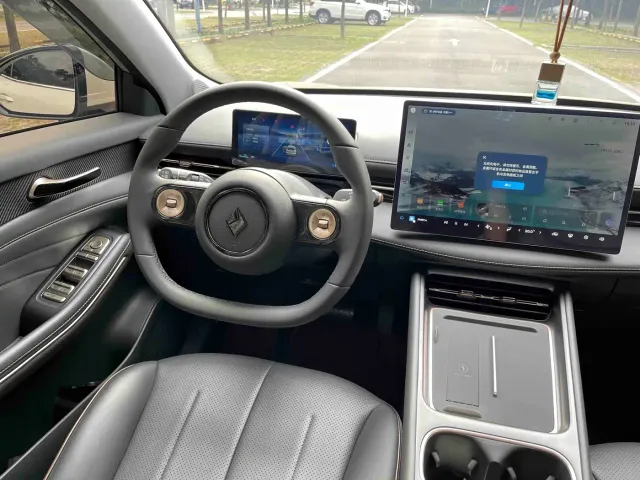 Baojun Yunhai — Фото автомобиля 16
