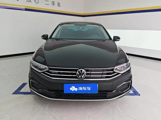 Volkswagen Magotan — Фото автомобиля 2