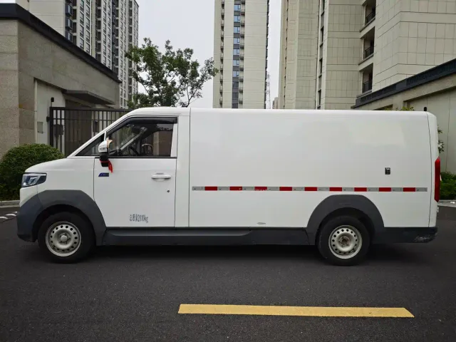 Foton Zhilan Jingling E7 — Фото автомобиля 14