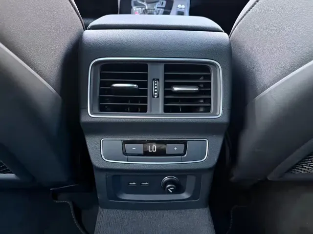 Audi Q5L — Фото автомобиля 14