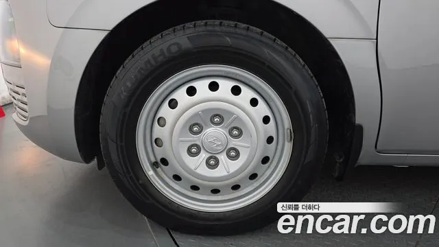 Hyundai Staria — Фото автомобиля 5