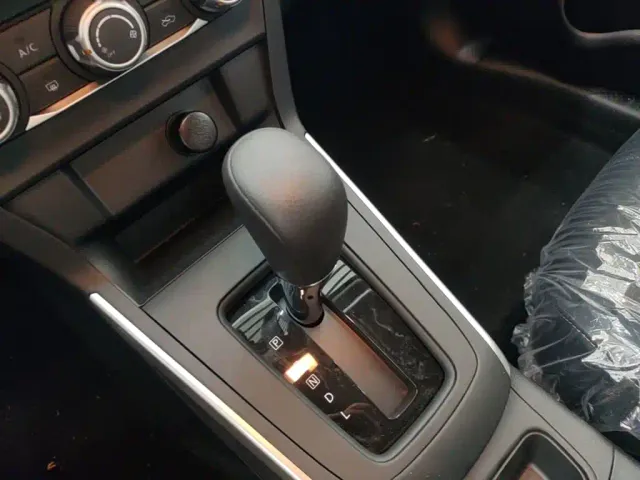 Nissan Sylphy — Фото автомобиля 13