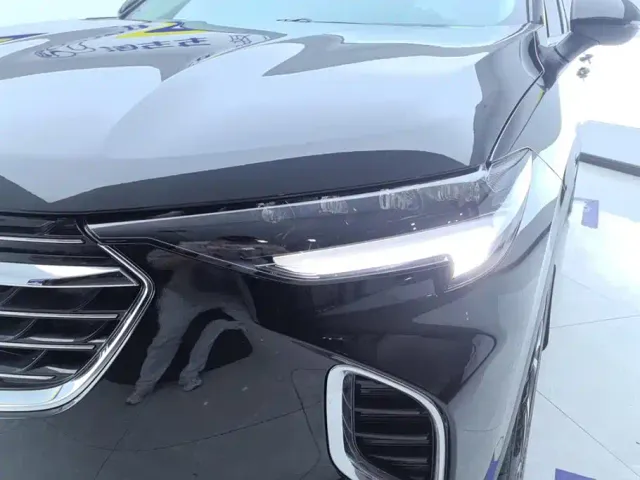 Buick Envision S — Фото автомобиля 5