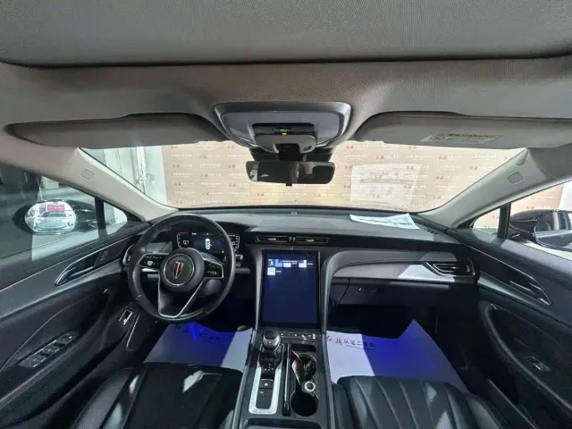 Hongqi H5 — Фото автомобиля 5