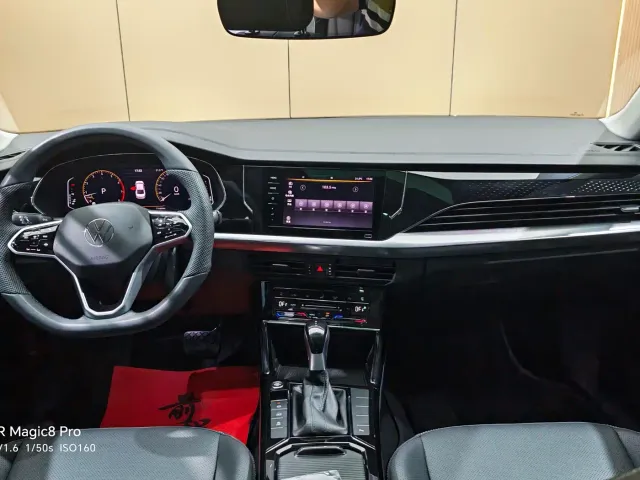 Volkswagen Passat — Фото автомобиля 6