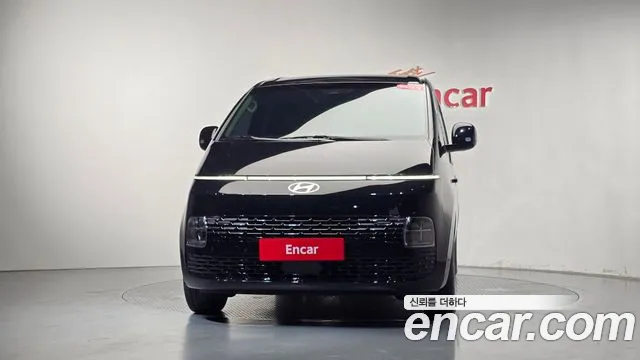 Hyundai Staria — Фото автомобиля 3