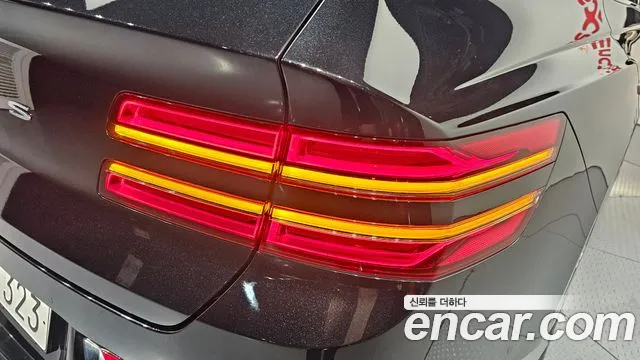 Genesis GV80 2.5T Бензин 2WD — Фото автомобиля 22