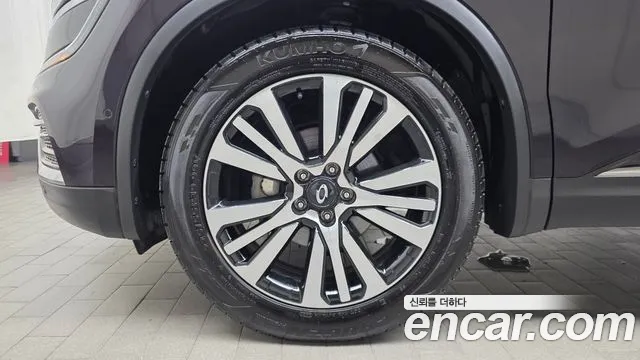 Renault-KoreaSamsung QM6 Новый QM6 2.0 GDe Première 2WD — Фото автомобиля 5