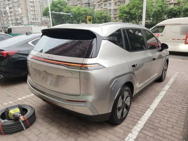 GAC Aion Y — Фото автомобиля 6