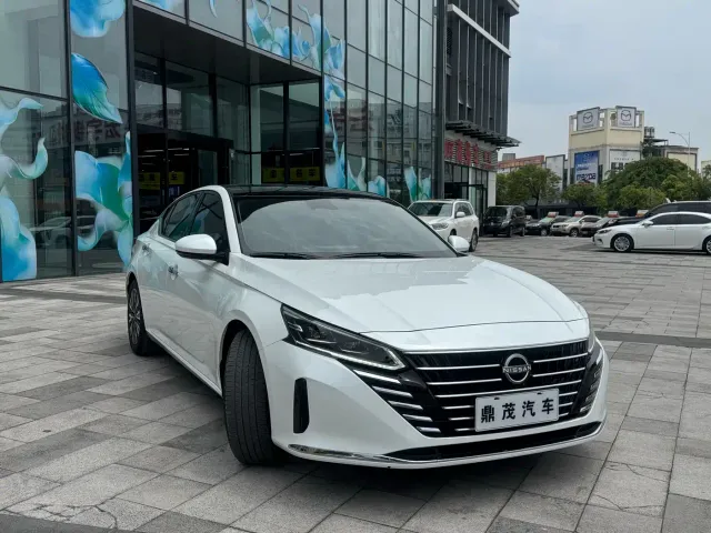Nissan Teana — Фото автомобиля 8