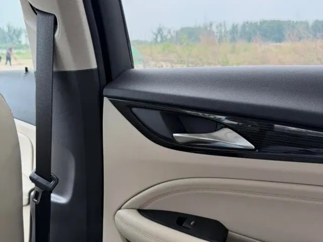 Buick Regal — Фото автомобиля 15