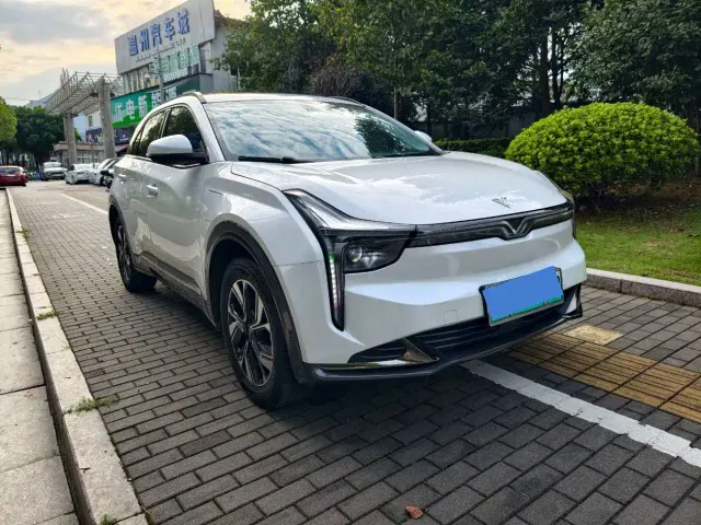 Hozon Neta U — Фото автомобиля 3