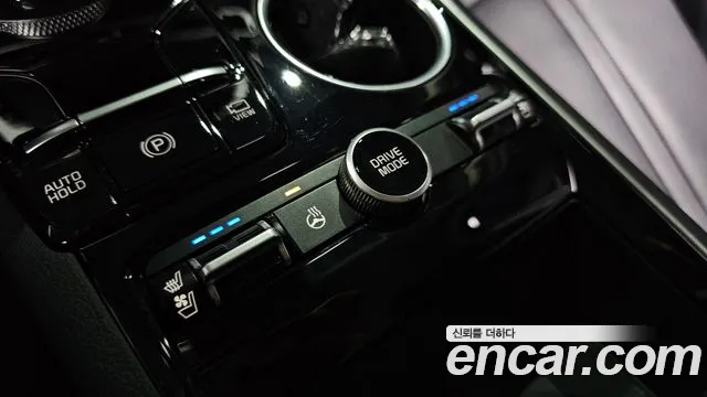 Kia K5 K5 3 поколение 2.0 LPI(Для проката) — Фото автомобиля 28
