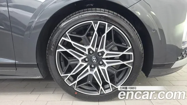 Hyundai Grandeur GN7 — Фото автомобиля 6