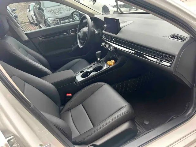 Honda Civic — Фото автомобиля 5