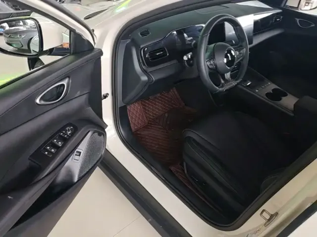 BYD Seal 06 — Фото автомобиля 15