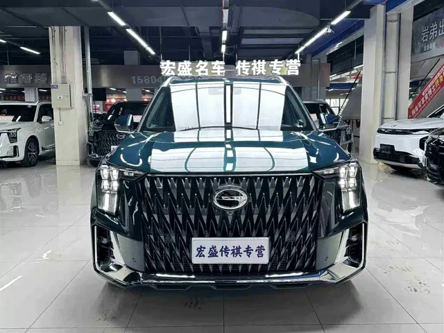 GAC Trumpchi GS8 — Фото автомобиля 4