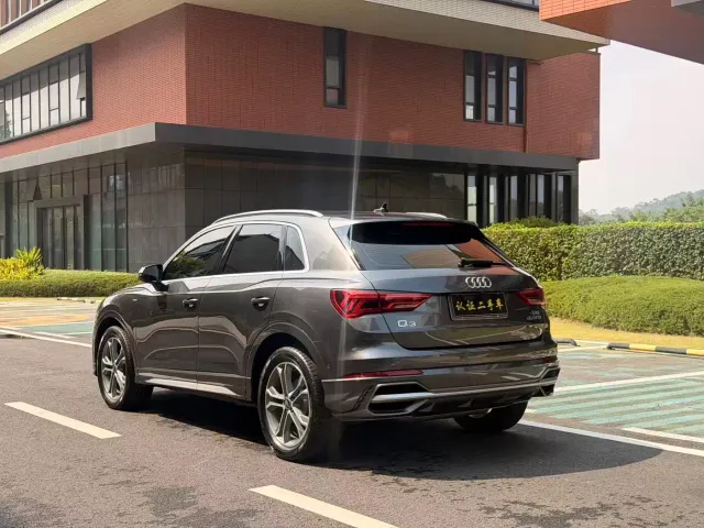 Audi Q3 — Фото автомобиля 9