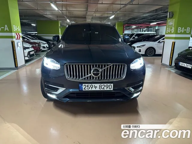 Фотография автомобиля — Volvo XC90 Generation 2