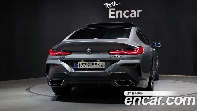 BMW 8 Series G15 — Фото автомобиля 4