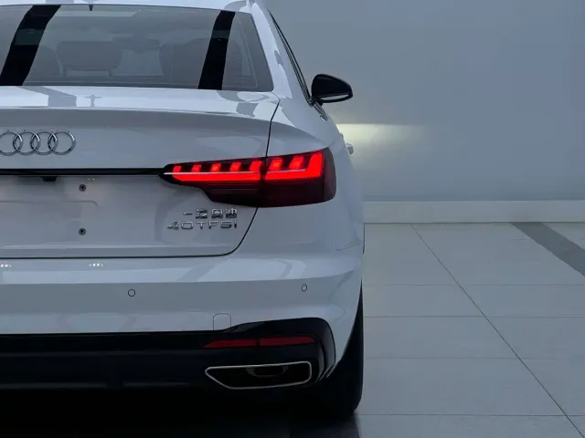 Audi A4L — Фото автомобиля 8