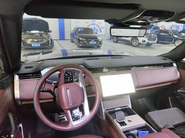 Land Rover Range Rover — Фото автомобиля 3
