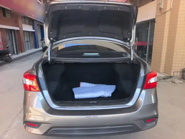 Nissan Sylphy — Фото автомобиля 18