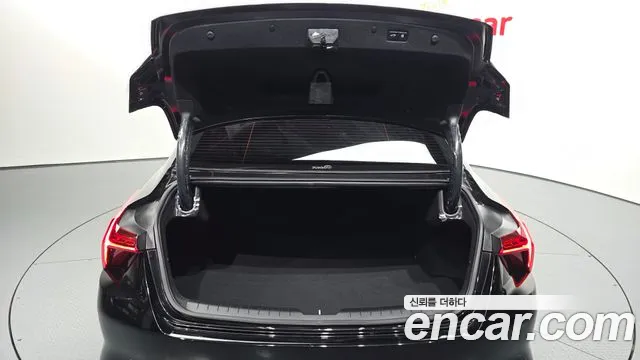 Kia K8 Hybrid — Фото автомобиля 26