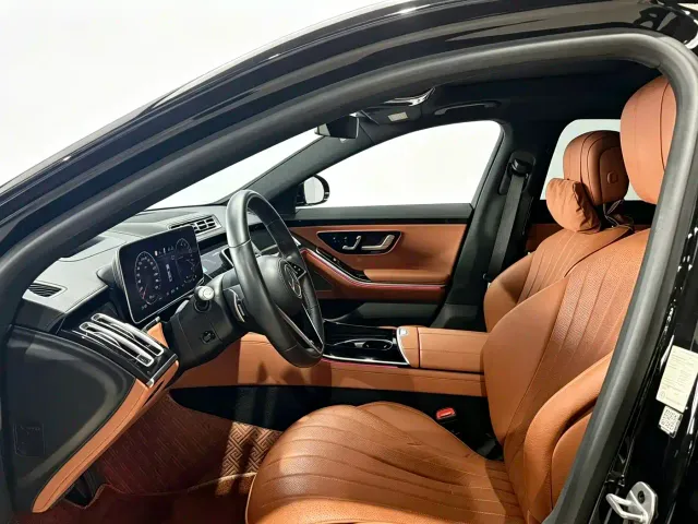 Mercedes-Benz S-Class — Фото автомобиля 4