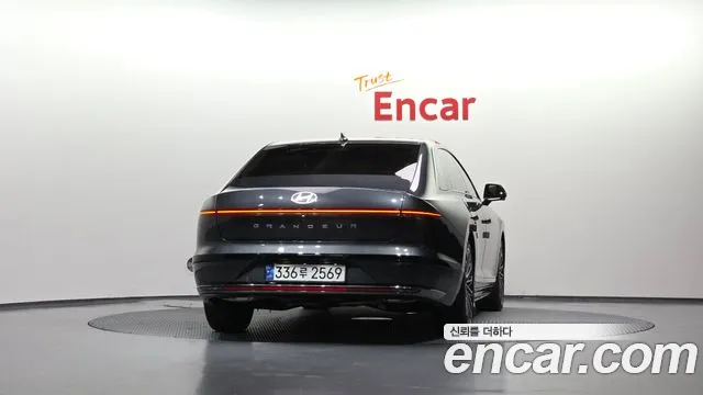 Hyundai Grandeur GN7 — Фото автомобиля 4