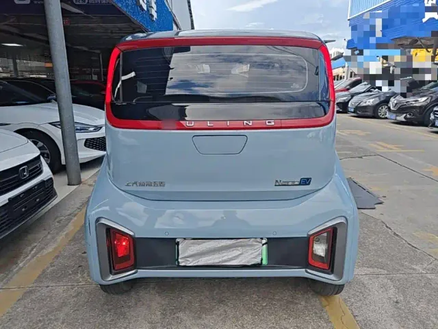 Wuling NanoEV — Фото автомобиля 5