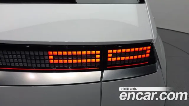 Hyundai Ioniq5 Long Range AWD — Фото автомобиля 22