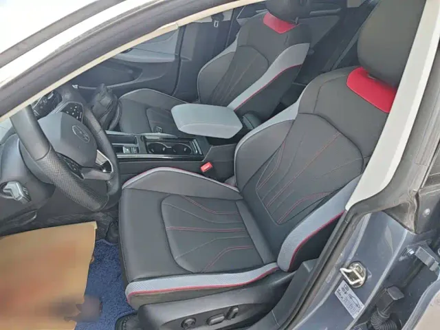 Volkswagen Lamando — Фото автомобиля 14