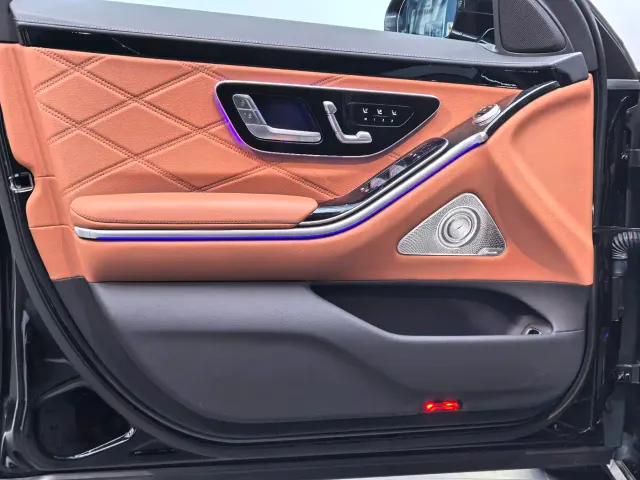 Mercedes-Benz Maybach S-Class — Фото автомобиля 9