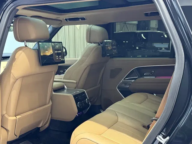 Land Rover Range Rover — Фото автомобиля 15