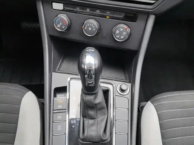 Volkswagen Bora 2024 200TSI DSG Smooth Ride Edition — Фото автомобиля 13