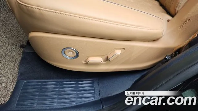 Genesis GV80 3.5T Бензин AWD — Фото автомобиля 30