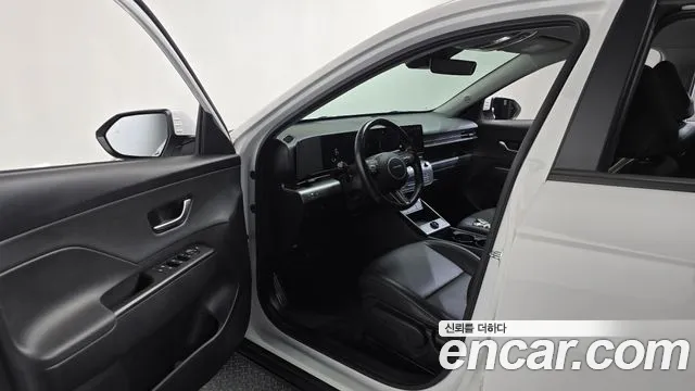 Hyundai Kona SX2 — Фото автомобиля 15