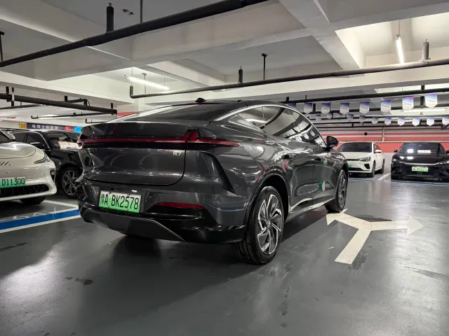 Roewe Feifan R7 — Фото автомобиля 7