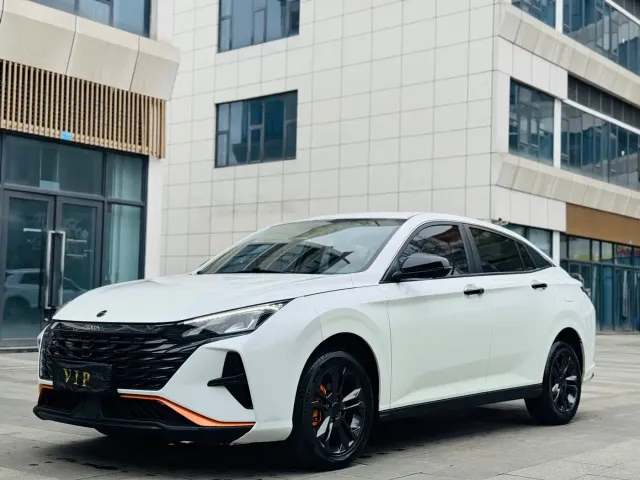 Фотография автомобиля — Dongfeng Yixuan