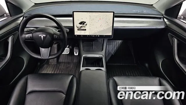 Tesla Model Y — Фото автомобиля 6