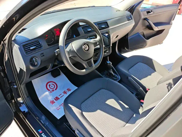 Volkswagen Santana — Фото автомобиля 8