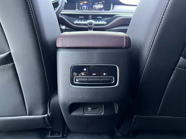 GAC Trumpchi M6 — Фото автомобиля 14