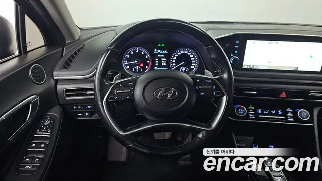 Hyundai Sonata — Фото автомобиля 13