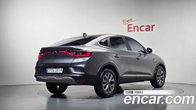 Renault Korea XM3 — Фото автомобиля 2