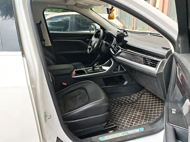 Haval H6 — Фото автомобиля 8