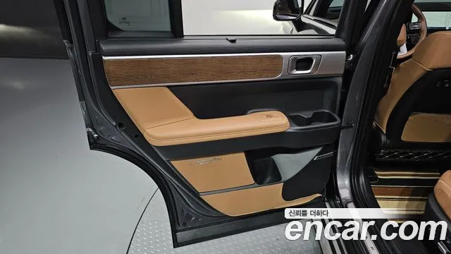 Hyundai Santa Fe MX5 — Фото автомобиля 14